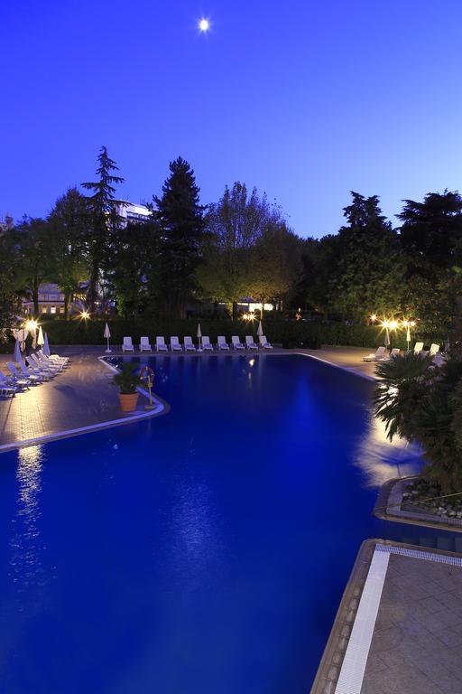 Hotel Internazionale Terme Abano Terme Exterior photo