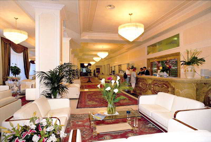 Hotel Internazionale Terme Abano Terme Exterior photo