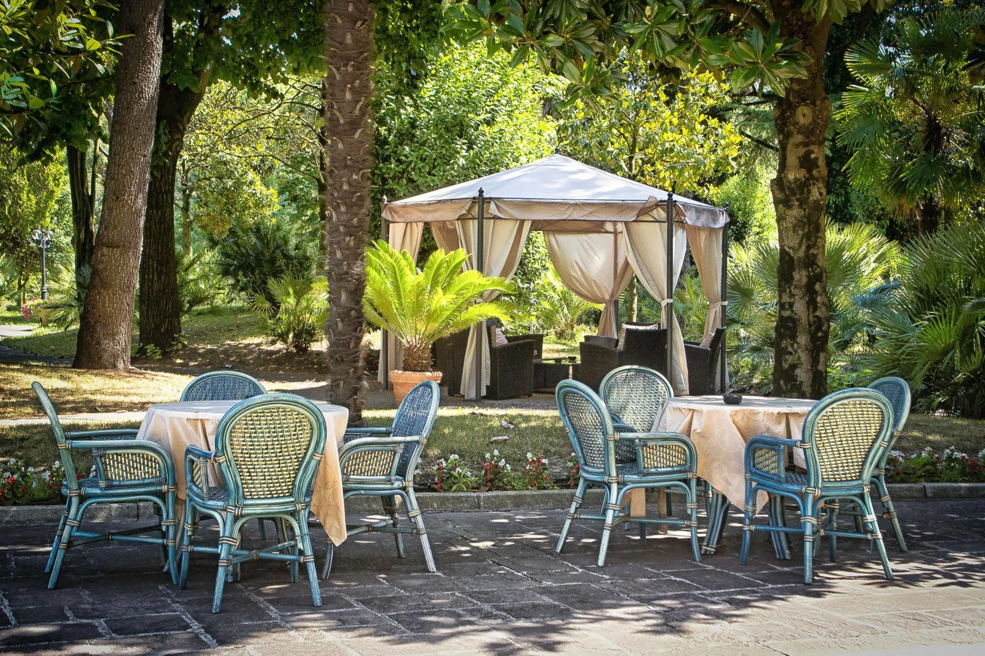 Hotel Internazionale Terme Abano Terme Exterior photo